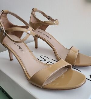 Via Spiga Leesa Ankle Strap Heel Sandal Size 7.5